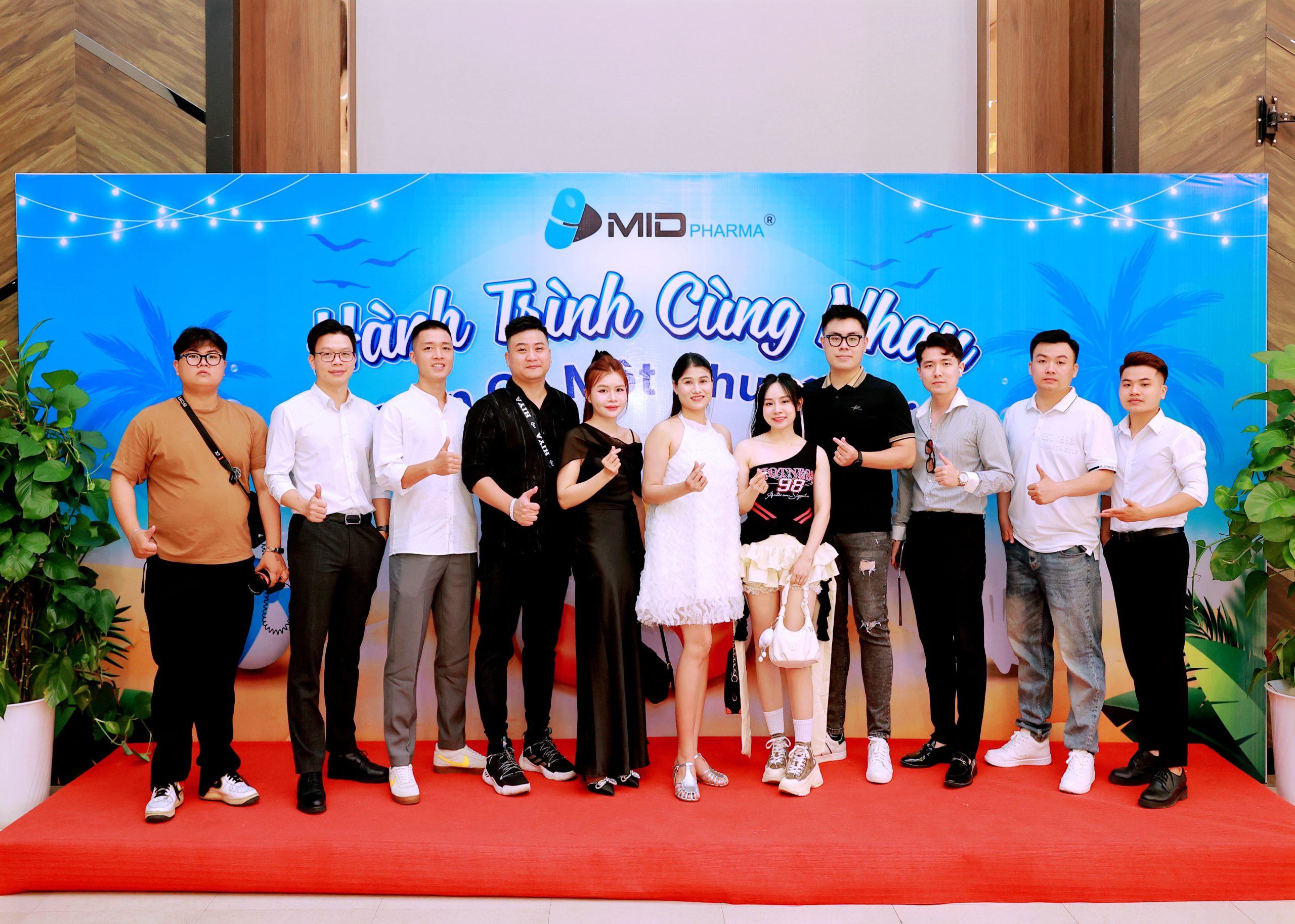 MID Pharma và chuyến du lịch hè Hạ Long 2025
